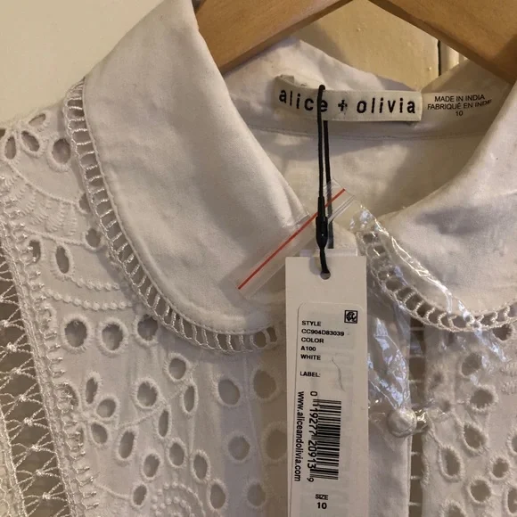 COPY - Alice + Olivia White Eyelet Short Sleeve Button Up - Picture 5 of 5